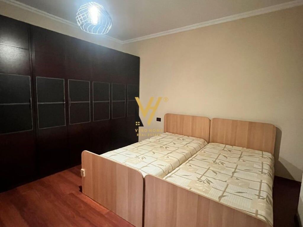 VENDESI APPARTAMENTO 2+1+BLK A BRRYLI 200.000 EURO