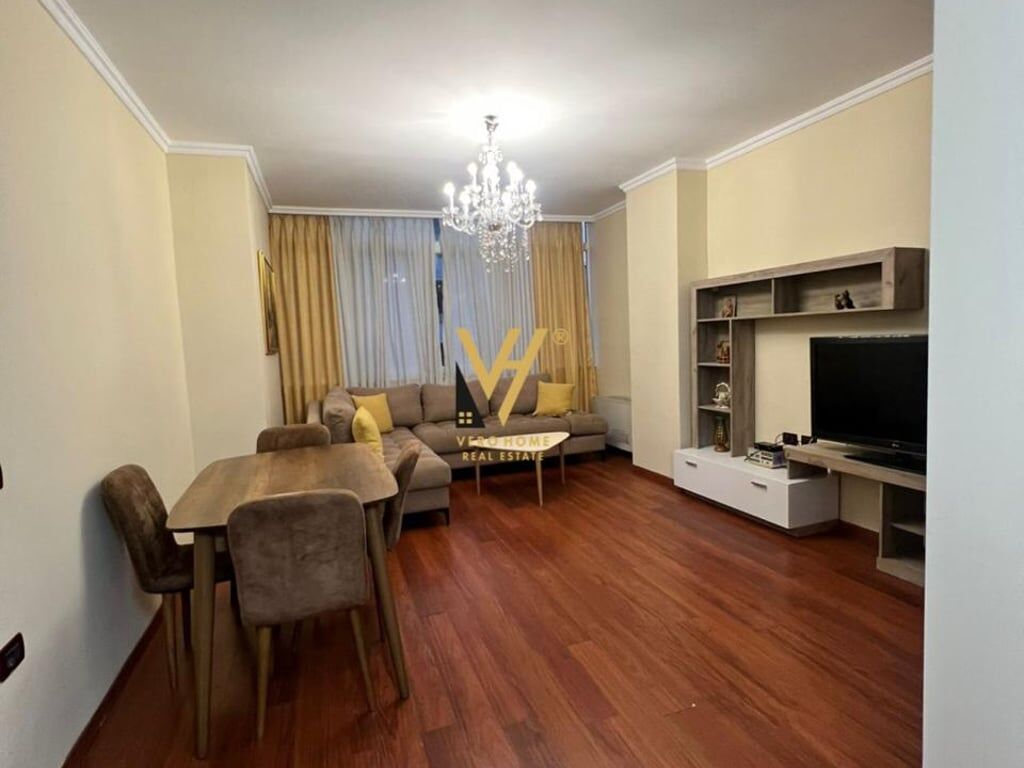 VENDESI APPARTAMENTO 2+1+BLK A BRRYLI 200.000 EURO