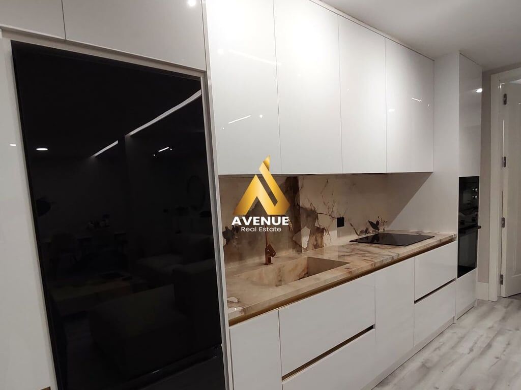 Apartment 2+2+2 bathrooms for rent in Bllok, Tirana