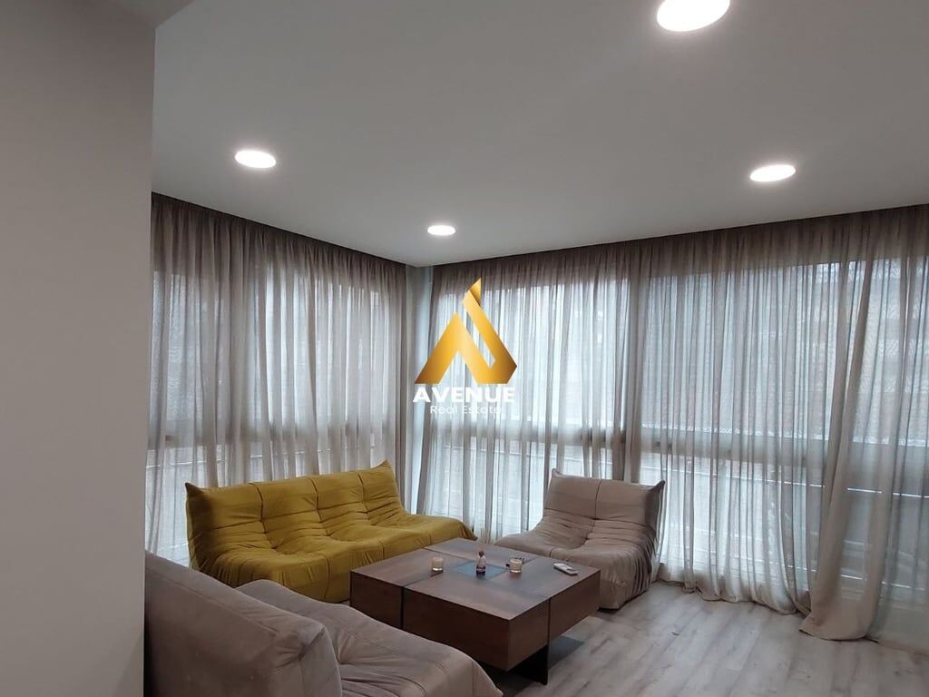 Apartment 2+2+2 bathrooms for rent in Bllok, Tirana