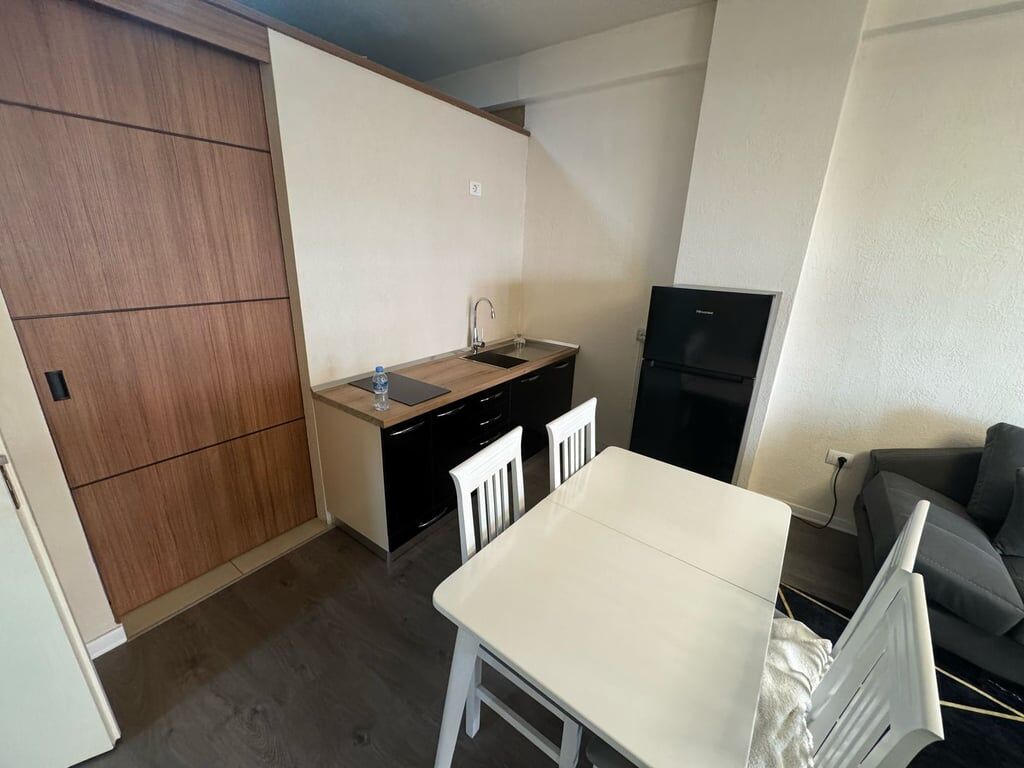 Affittasi appartamento 2+1 in Comune di Parigi 700 euro