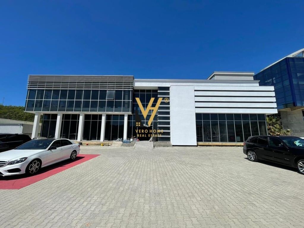 SHITET SHOWROOM NE MARIKAJ 3.000.000 EURO