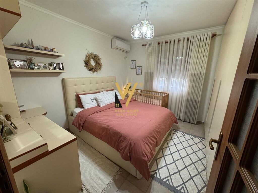VENDESI APPARTAMENTO 2+1 A ALLIAS 102.000 EURO
