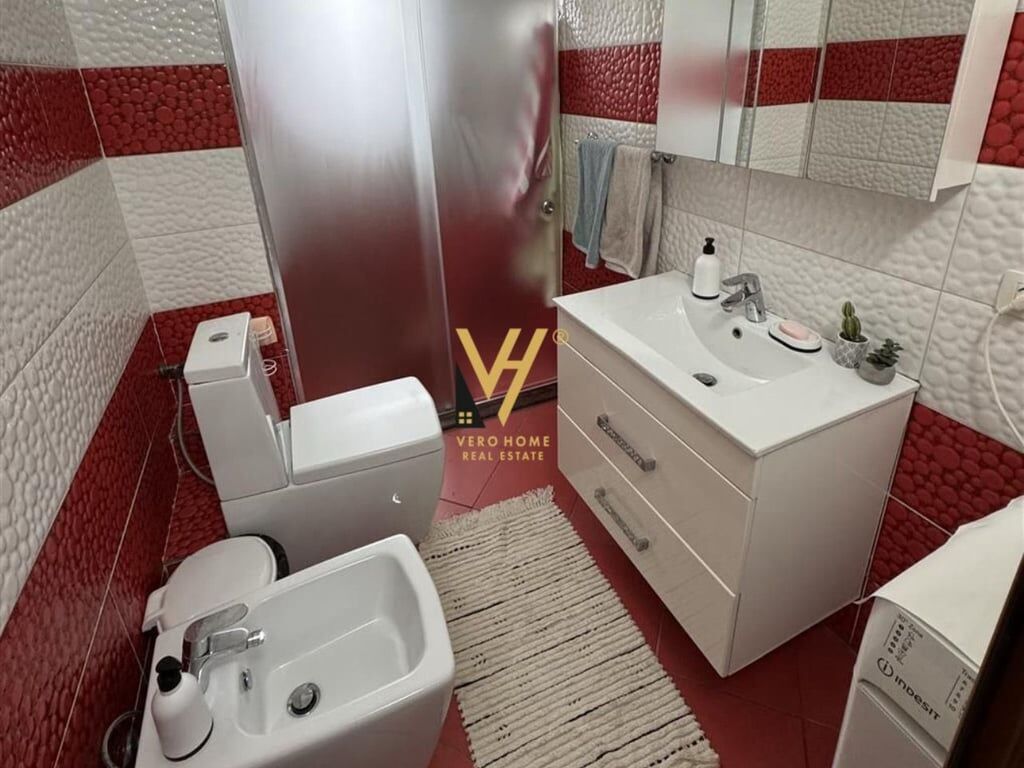 VENDESI APPARTAMENTO 2+1 A ALLIAS 102.000 EURO