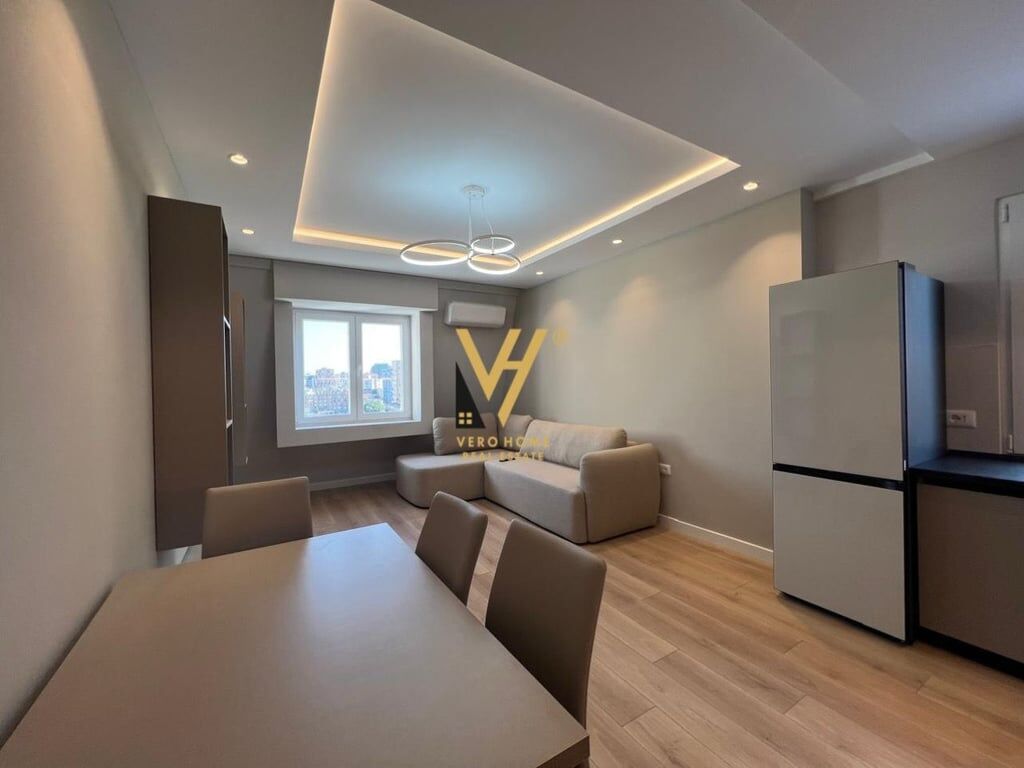 JEPET APARTAMENT 1+1+BLK ME QERA TE STADIUMI DINAMO 750 EURO