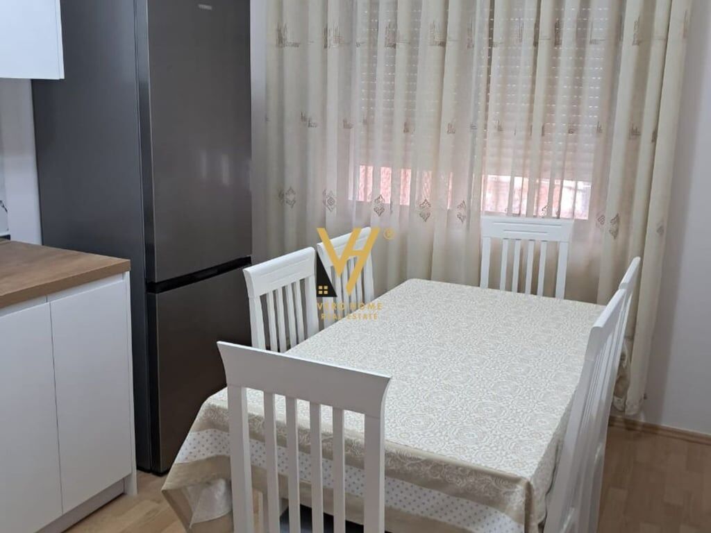 JEPET APARTAMENT 2+1+BLK ME QERA TE LIQENI ARTIFICIAL 650 EURO