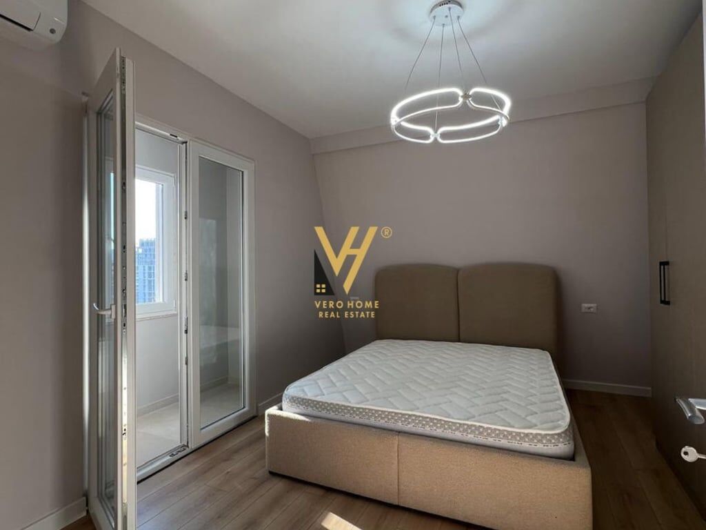 JEPET APARTAMENT 1+1+BLK ME QERA TE STADIUMI DINAMO 750 EURO