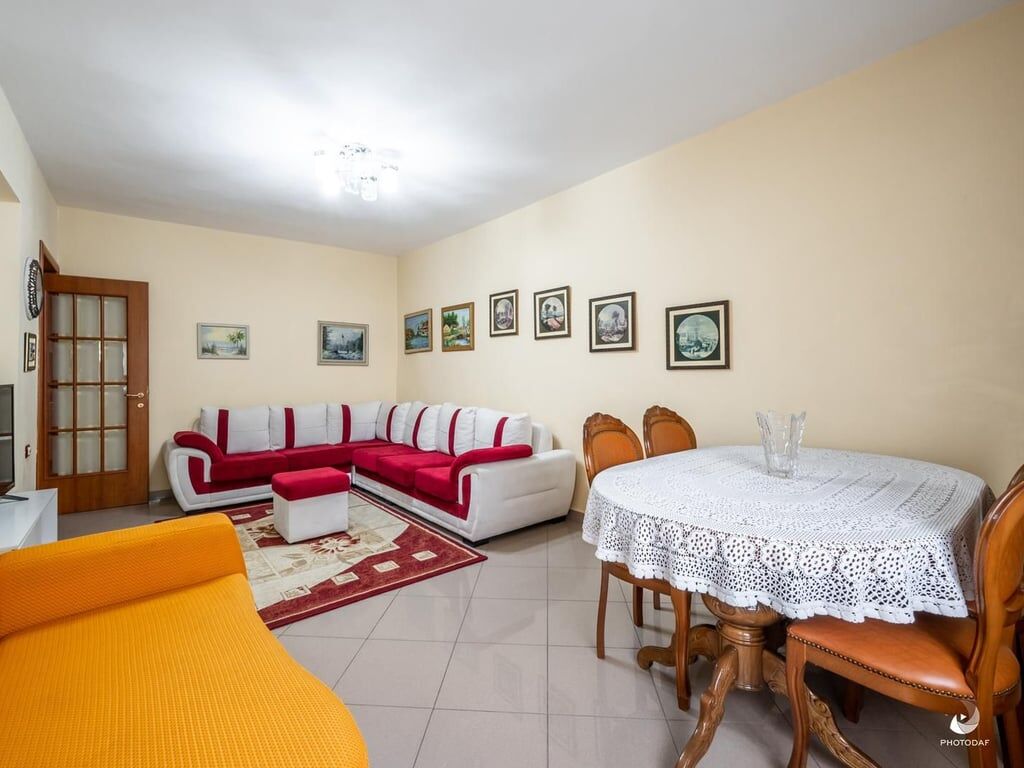 JEPET ME QERA APARTAMENT 1+1 MYSLYM SHYRI, TIRANE.
