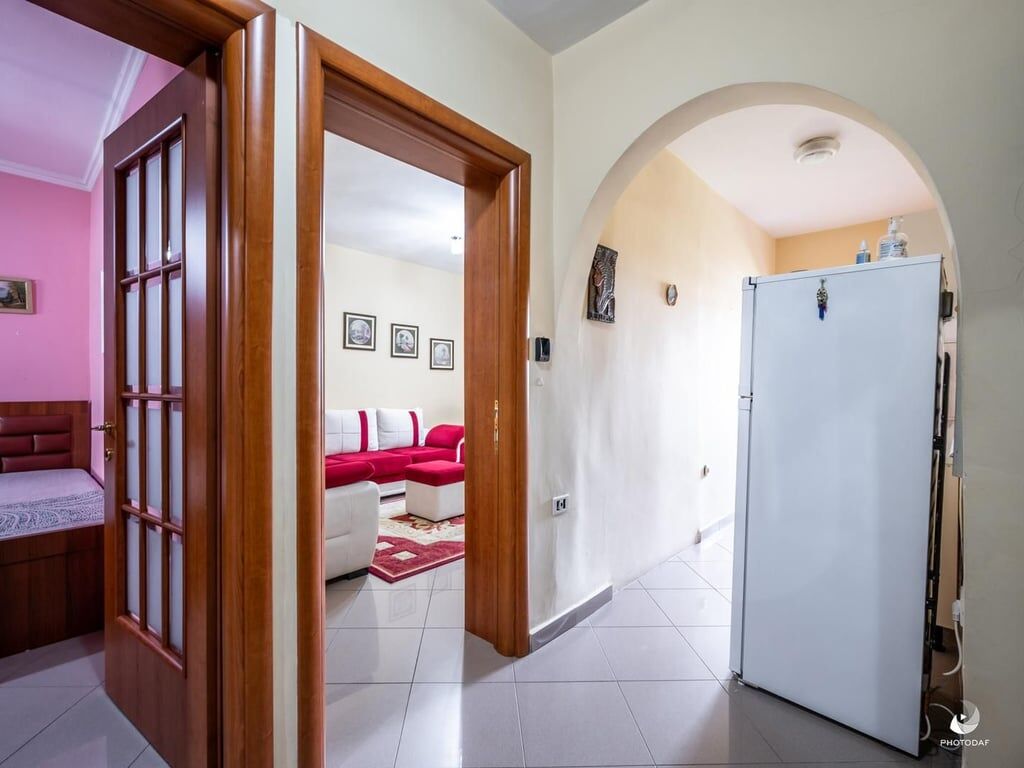 JEPET ME QERA APARTAMENT 1+1 MYSLYM SHYRI, TIRANE.
