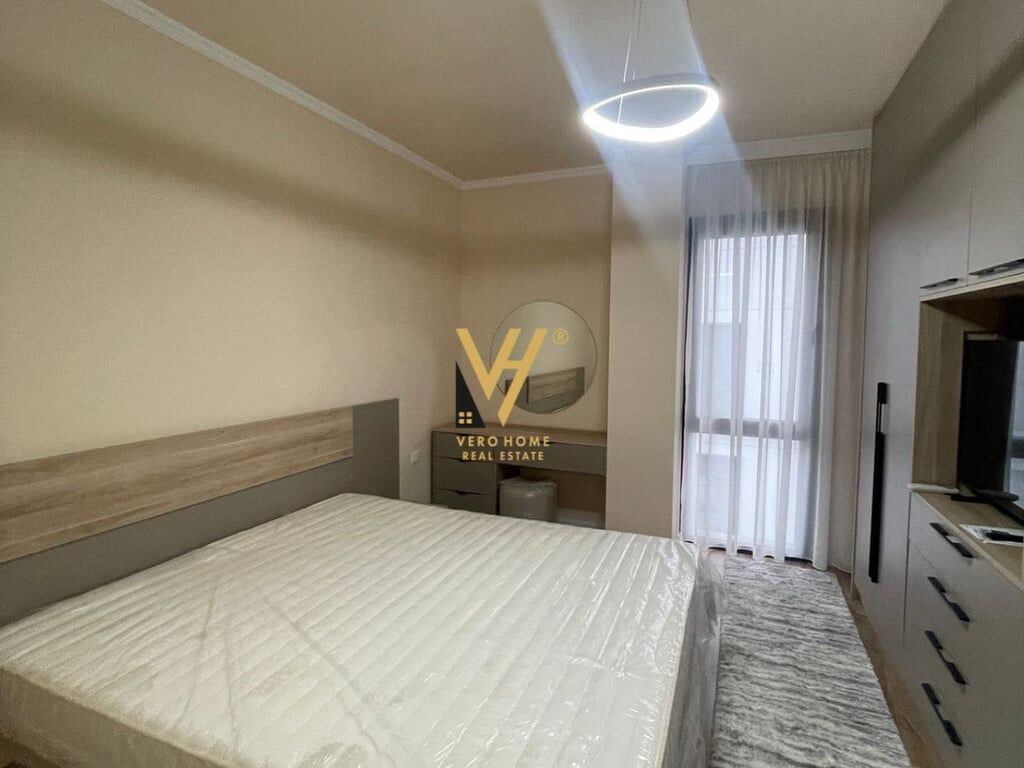 JEPET APARTAMENT 1+1 ME QERA TE LIQENI ARTIFICIAL 1.000 EURO