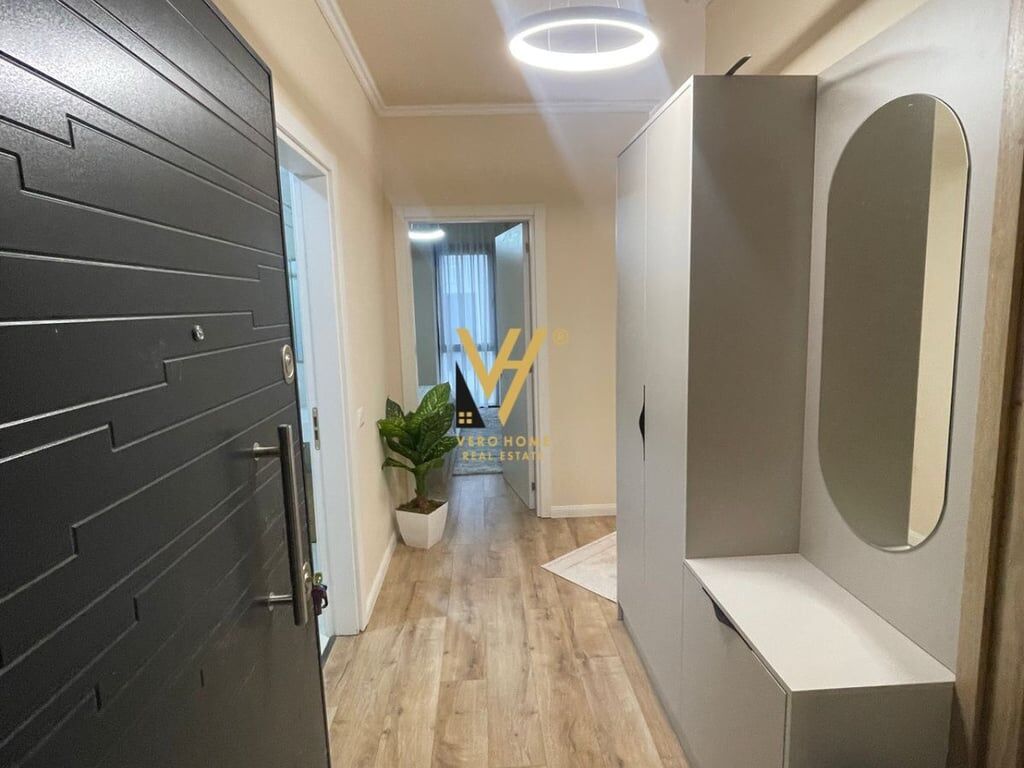 JEPET APARTAMENT 1+1 ME QERA TE LIQENI ARTIFICIAL 1.000 EURO