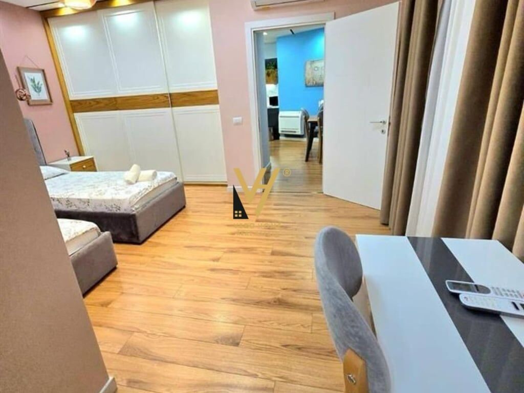 JEPET APARTAMENT 2+1 ME QERA TE LIQENI I THATE 700 EURO