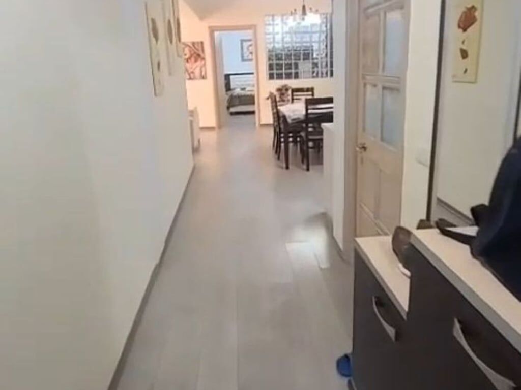 Apartment 2+1 for rent in Laprak, Dritan Hoxha Street.