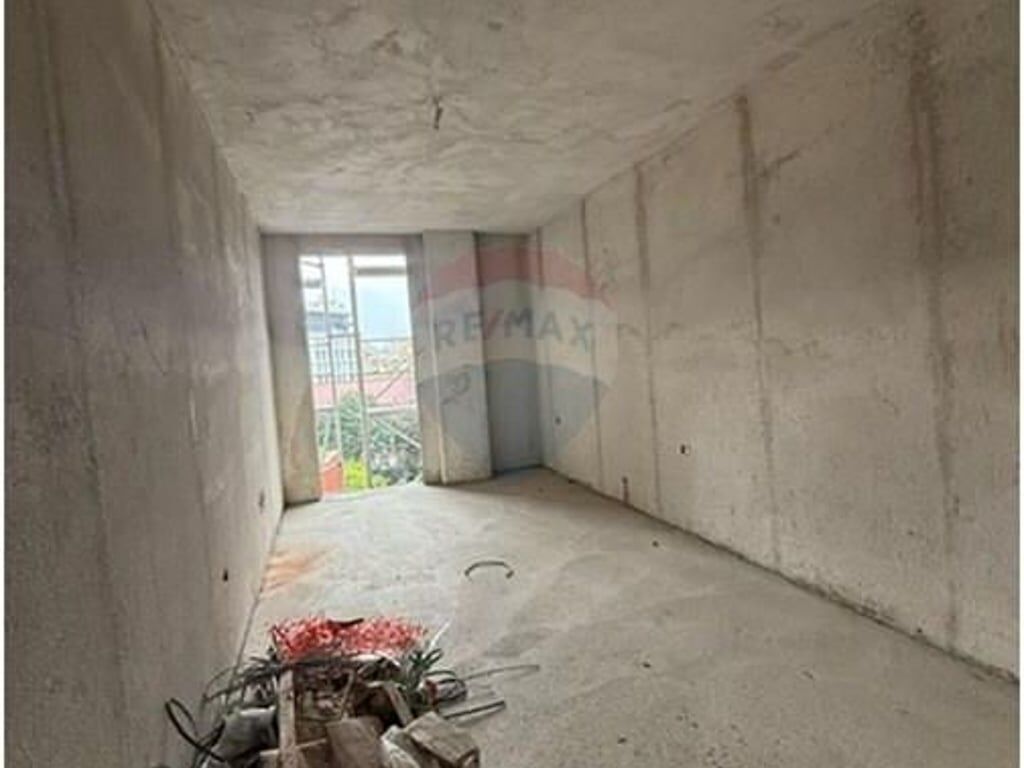 Apartament 1+1 ne Shitje, Rruga e Kavajes