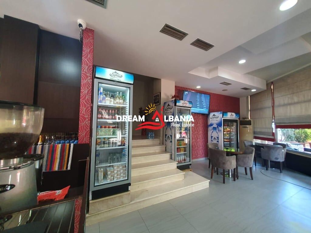 Locale in Vendita a Don Bosko vicino a Vizion Plus, a Tirana ( ID 4171436 )
