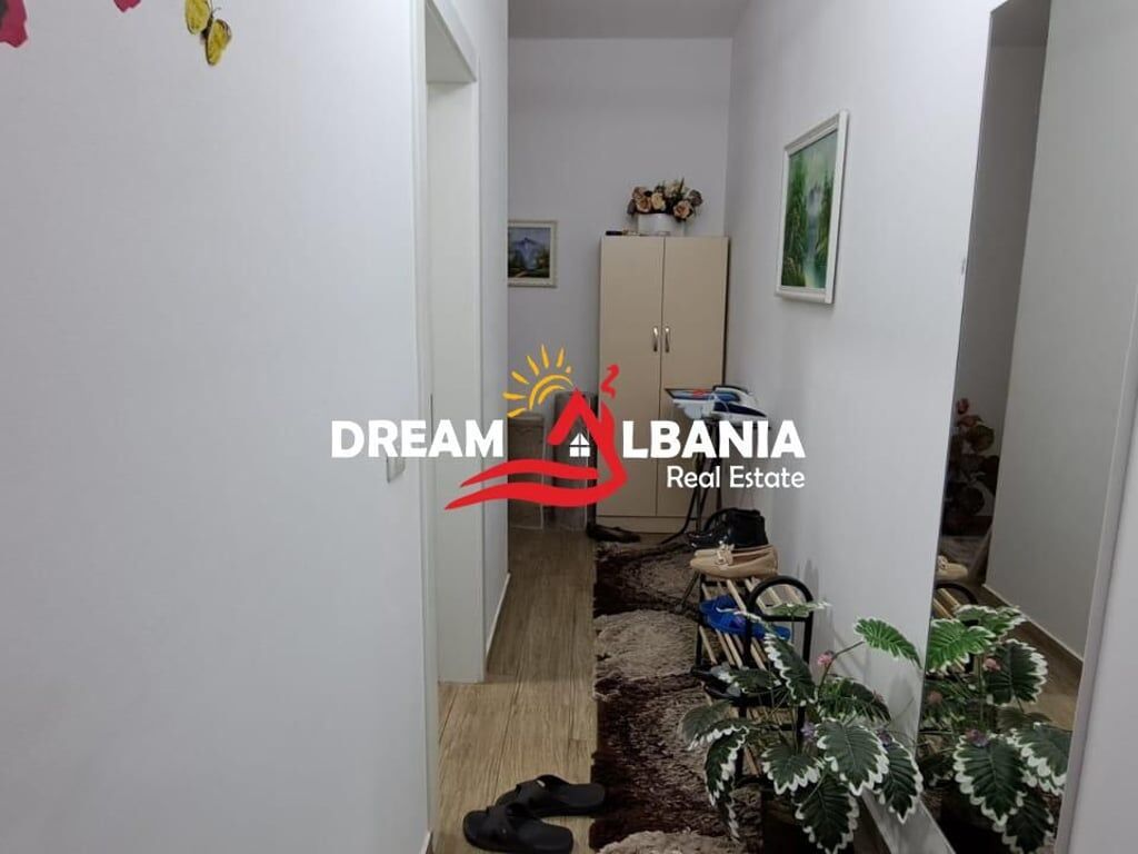 Vendesi appartamento 1+1 a Don Bosko (Via Egnatia) a Tirana (ID 41111048)