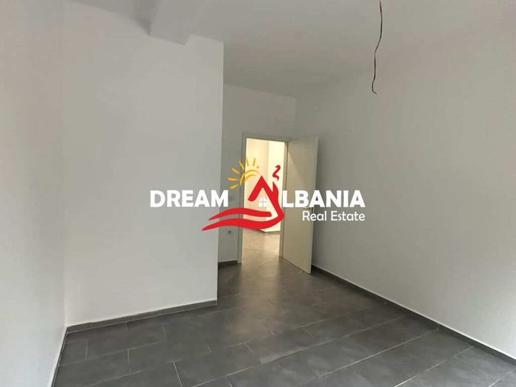 Apartament 2+1+ Dyqan ne Fresk, prane Spar 2 ne Tirane (ID 41211526)