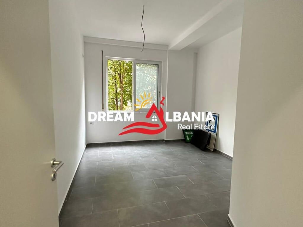 Apartament 2+1+ Dyqan ne Fresk, prane Spar 2 ne Tirane (ID 41211526)