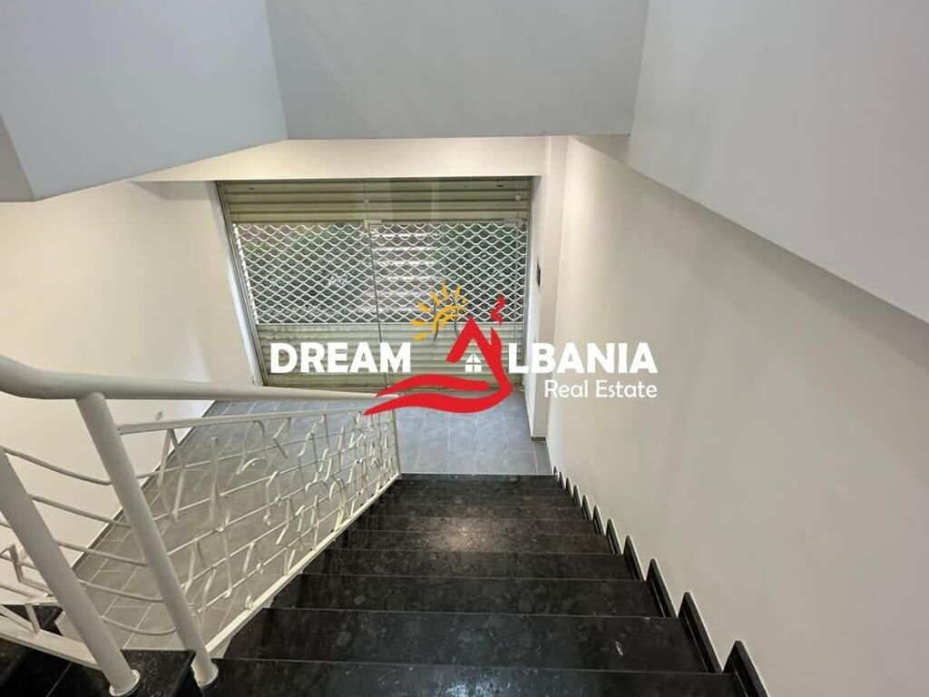 Apartament 2+1+ Dyqan ne Fresk, prane Spar 2 ne Tirane (ID 41211526)
