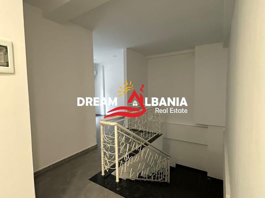 Apartament 2+1+ Dyqan ne Fresk, prane Spar 2 ne Tirane (ID 41211526)