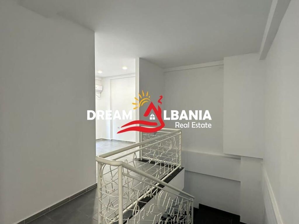 Apartament 2+1+ Dyqan ne Fresk, prane Spar 2 ne Tirane (ID 41211526)