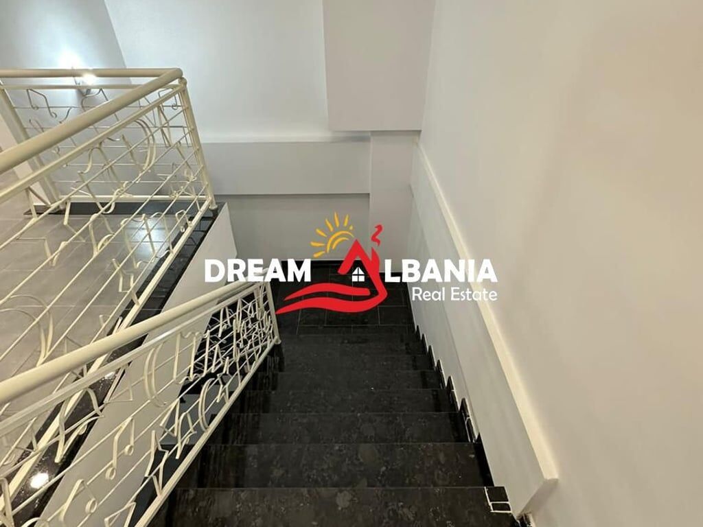 Apartament 2+1+ Dyqan ne Fresk, prane Spar 2 ne Tirane (ID 41211526)