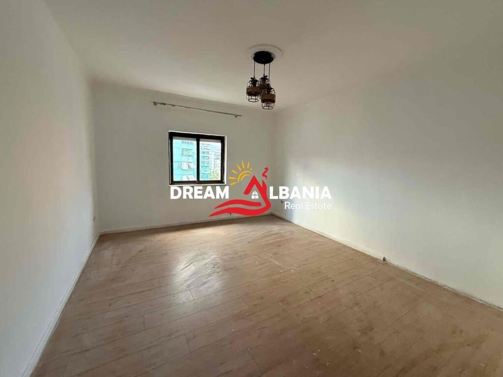 Apartment 3+1+2 For Sale in Komuna E Parisit (ID 4131444)