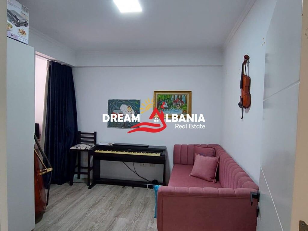 Apartament 3+1+2 me Qera tek Selvia pranë Hotel Black Diamond (ID 4231261)