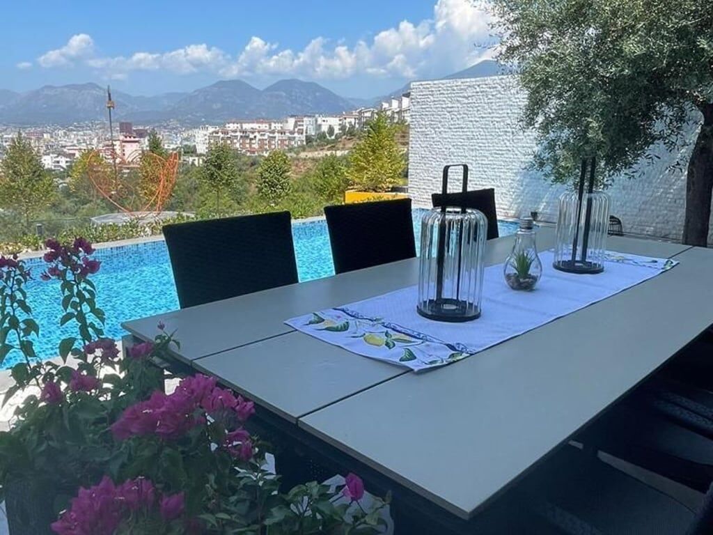 Super Villa Duplex 3+1+2+ piscina in affitto presso Residenza Kodra e Diellit (ID 4251303)