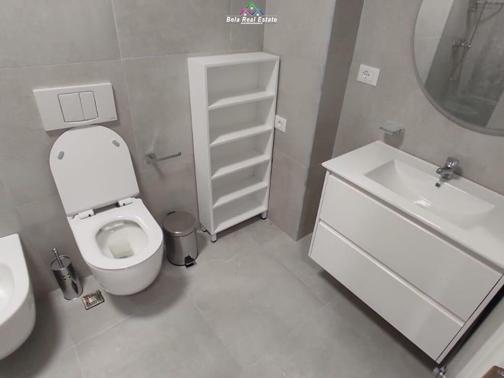 Apartament Me Qera 1+1 Tek Xhamia e Tabakeve (ID B2101021) Tirane.