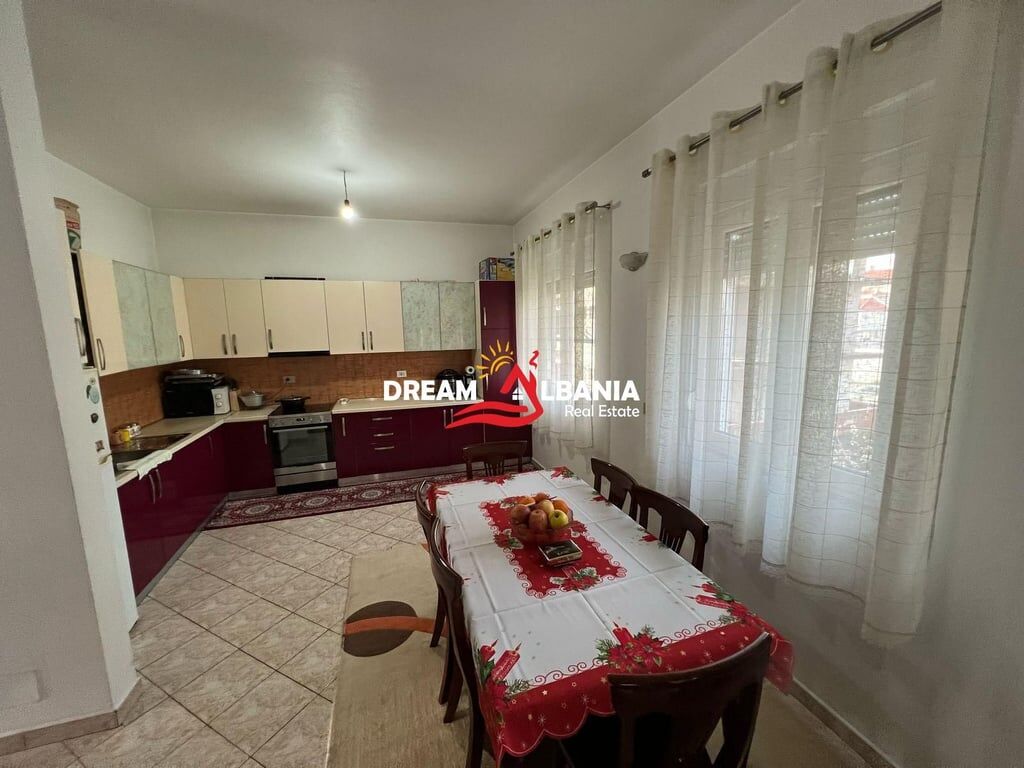 Villa in affitto vicino alla rotatoria di Sauk, Tirana (ID 4251219)