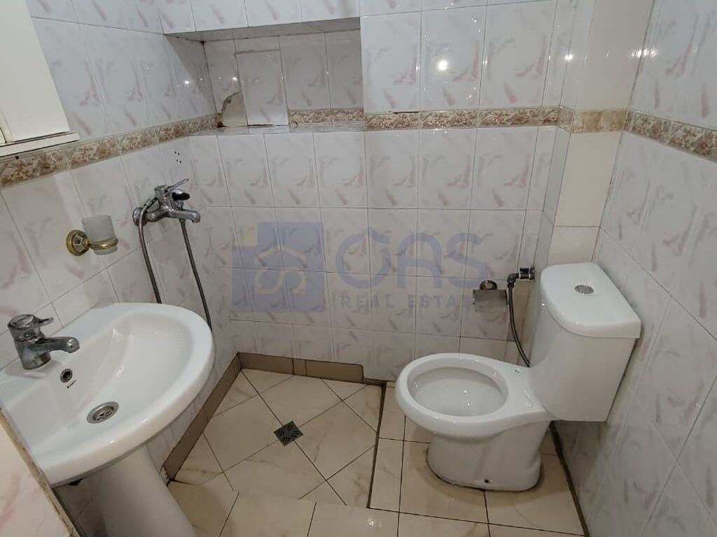 Affittasi appartamento 1+1 in Bllok a 45.000 lekë.