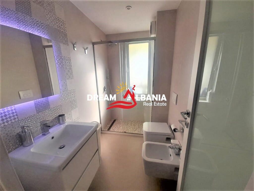 Apartament 2+1+2 me qera tek Rruga e Bogdaneve ne Tirane (ID 42211195 )