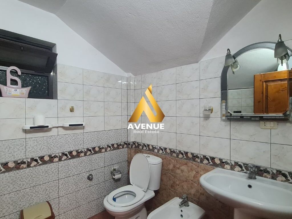 Jepet me Qira – Apartament 2+1 në Don Bosko 