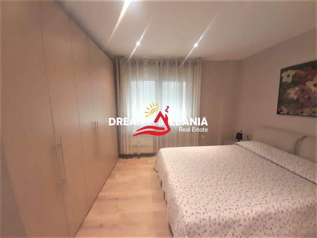 Apartament 2+1+2 me qera tek Rruga e Bogdaneve ne Tirane (ID 42211195 )