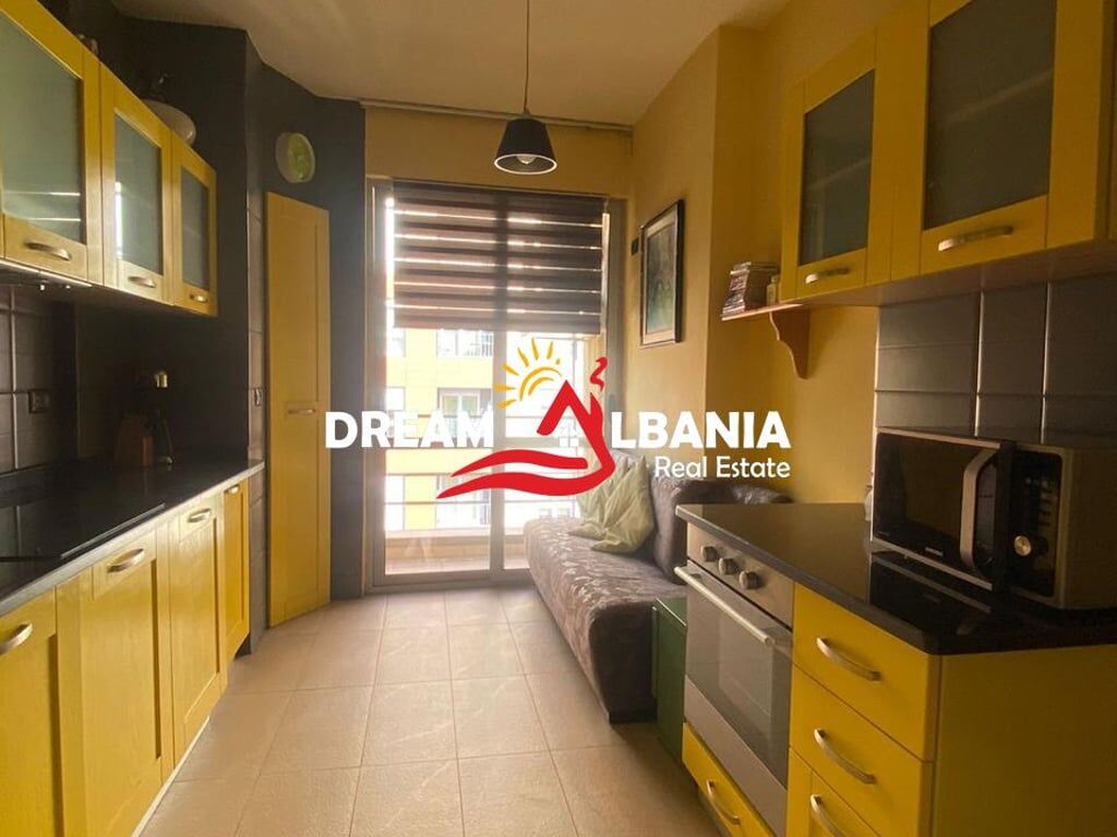 Apartament 2+1+2 WC + Kuzhine me Vete me Qera tek Pazari i Ri, Rruga Hoxha Tahsim ne Tirane (ID 42215252)
