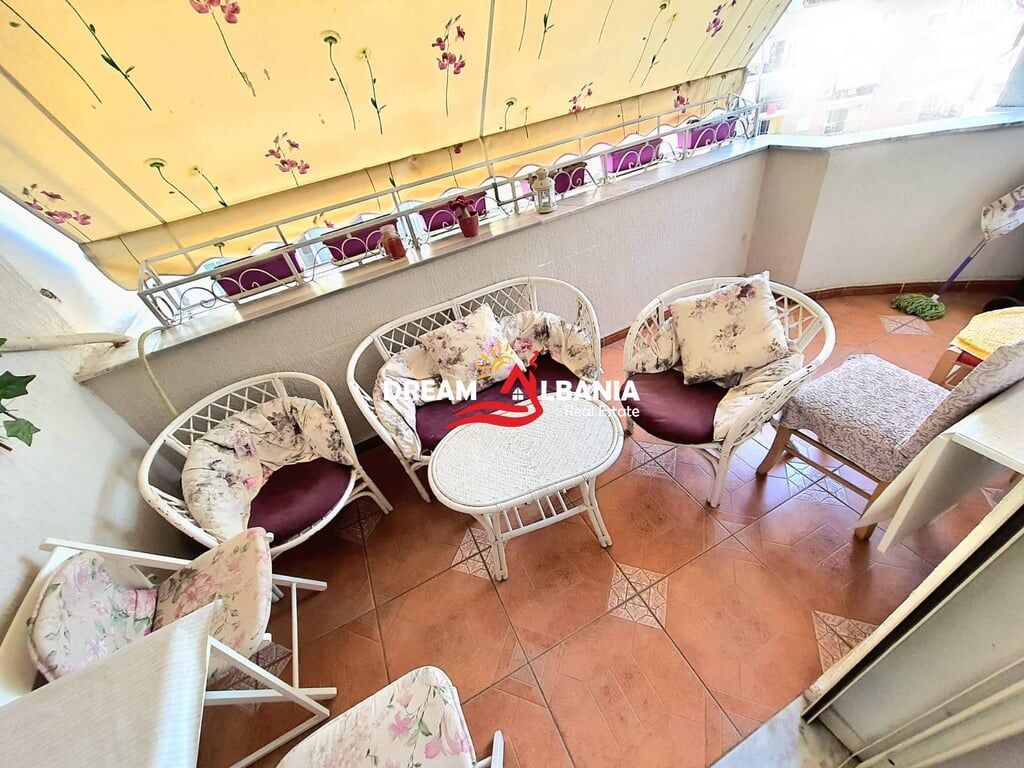 Apartment for rent 3+1 with parking space, on Barrikadave Street near the Lidhja e Prizrenit school in Tirana (ID 4231321)