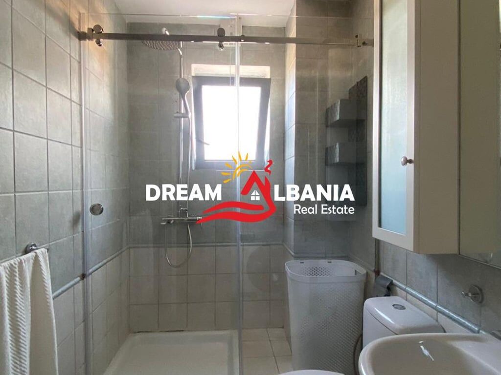 Apartament 2+1+2 WC + Kuzhine me Vete me Qera tek Pazari i Ri, Rruga Hoxha Tahsim ne Tirane (ID 42215252)