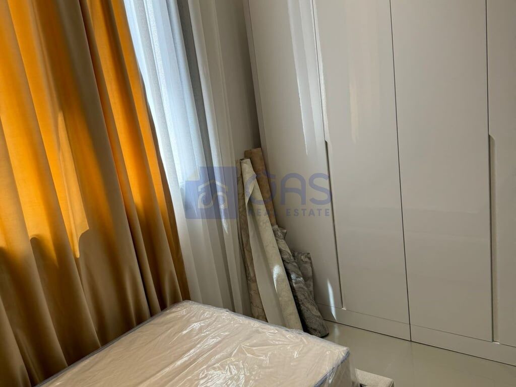 Vendesi super appartamento 2+1 con vista mare a Valona.