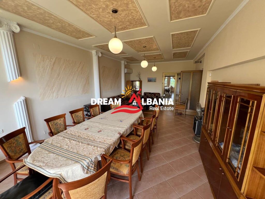 Ekskluzive!! Super mundesi investimi! Godine 5-kateshe(Hotel) ne shitje ne Bregdetin e Himares ne Qeparo (ID 4151162)