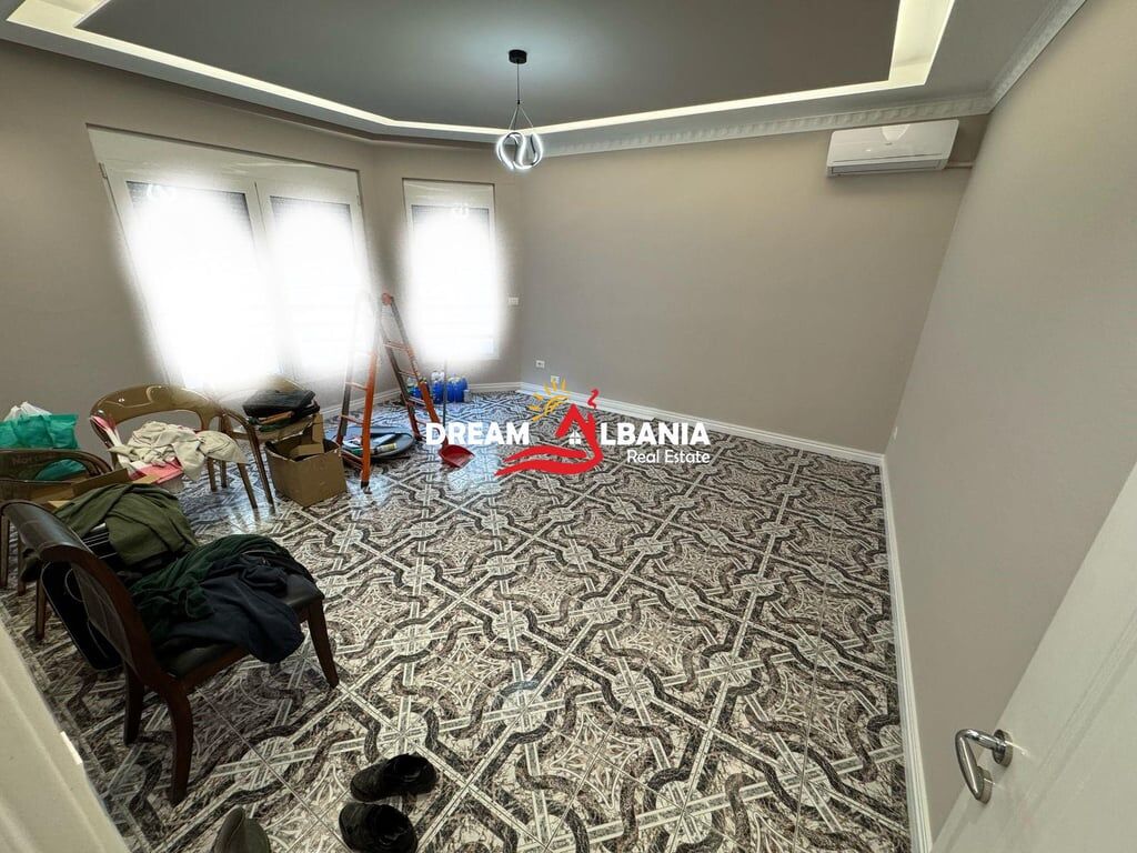 Vile ne shitje tek Rruga e Elbasanit, ne zonen e Vilave Gjermane, ne Tirane (ID 4151190)