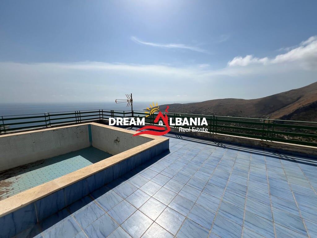 Ekskluzive!! Super mundesi investimi! Godine 5-kateshe(Hotel) ne shitje ne Bregdetin e Himares ne Qeparo (ID 4151162)