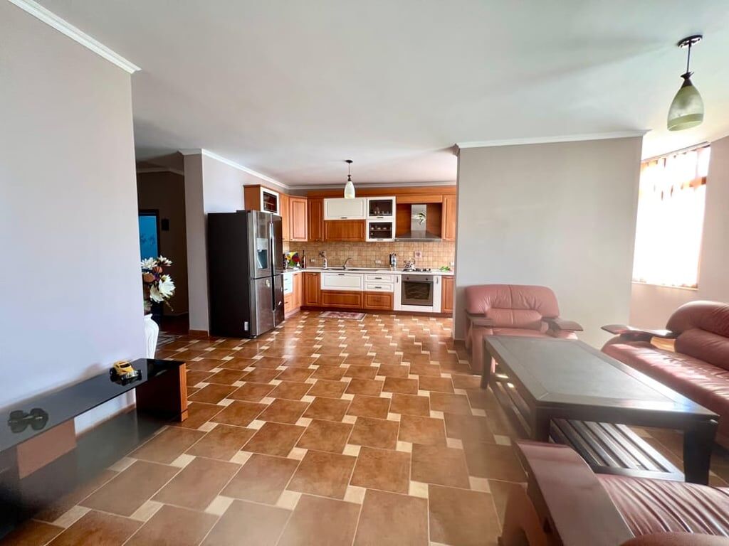 APARTMENT FOR SALE 3+1 + 2 BALCONIES - VILA E ZOGUT, DURRES
