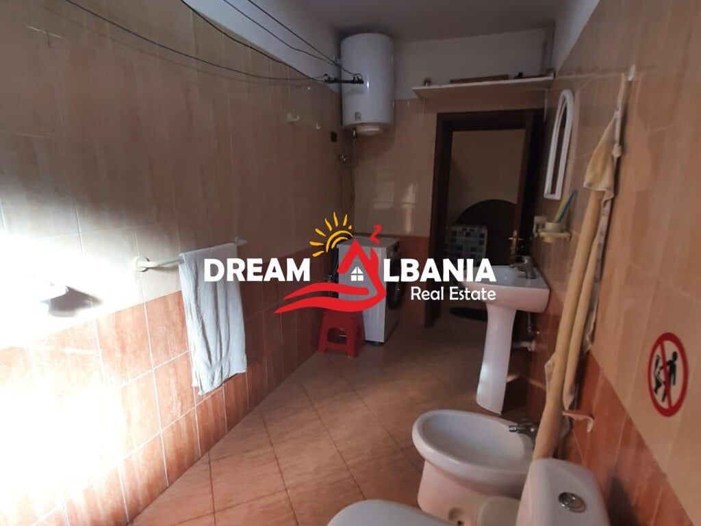 Apartament 1+1 për qira pranë Raiffeissen Bank në Brryli ID 5696