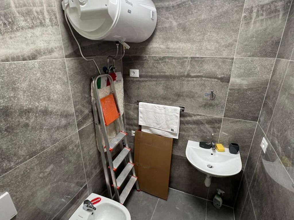 1+1 apartment for rent at Ali Demi (ID B2101087) Tirana.