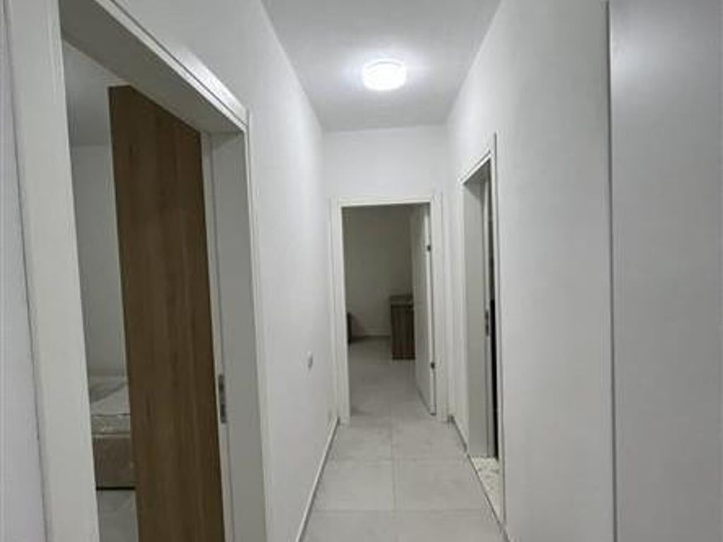 Apartament Me Qera 2+1 Ne Kamez (ID B220797) Tirane.​