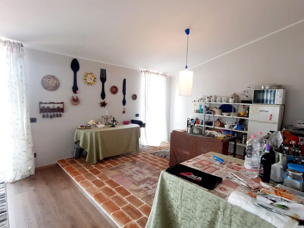 🔥Super property for sale, opportunity for agritourism🔥 Restaurant + 3500 m² of land for sale in Blerimaj, 2km from the Kavaje-Rrogozhine highway.