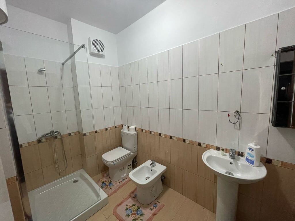 Apartment for rent 3+1 near the old Electric Market (ID B230150) Tirana.