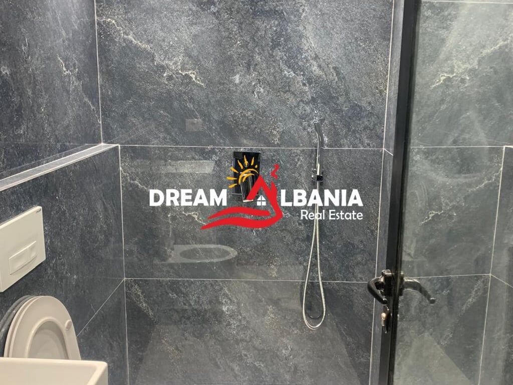 Mundesi ideale investimi!!! 4 Apartamente B&amp;B ne shitje ne Bllok prane sheshit Wilson ne Tirane (ID 4131449)