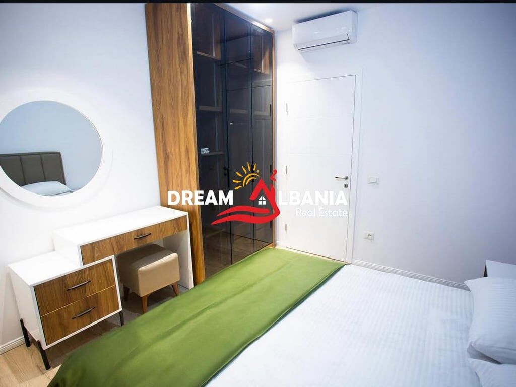 Super appartamento in affitto 2+1+2wc+Parcheggio al Emerald Center via 5 Maji, a Tirana (ID 42215262)
